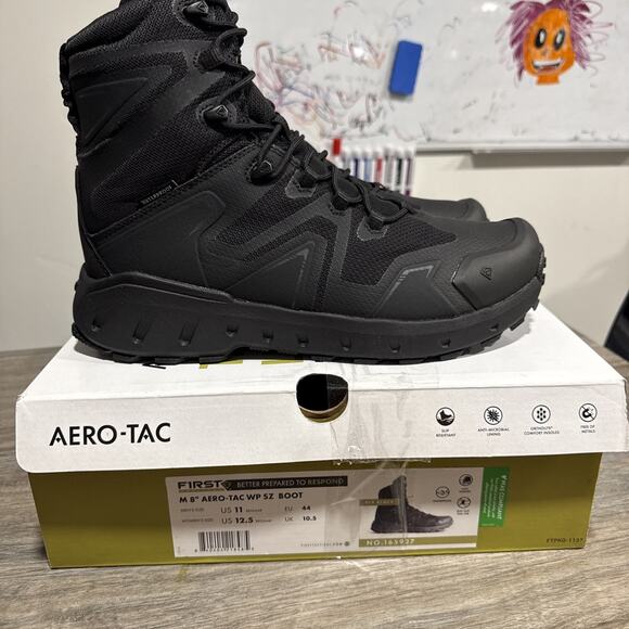 Men’s Aero-Tac 8\